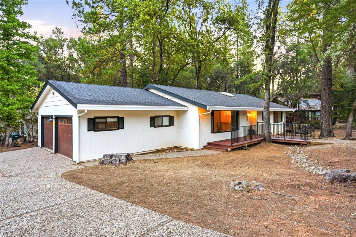 17854 Oriole Court