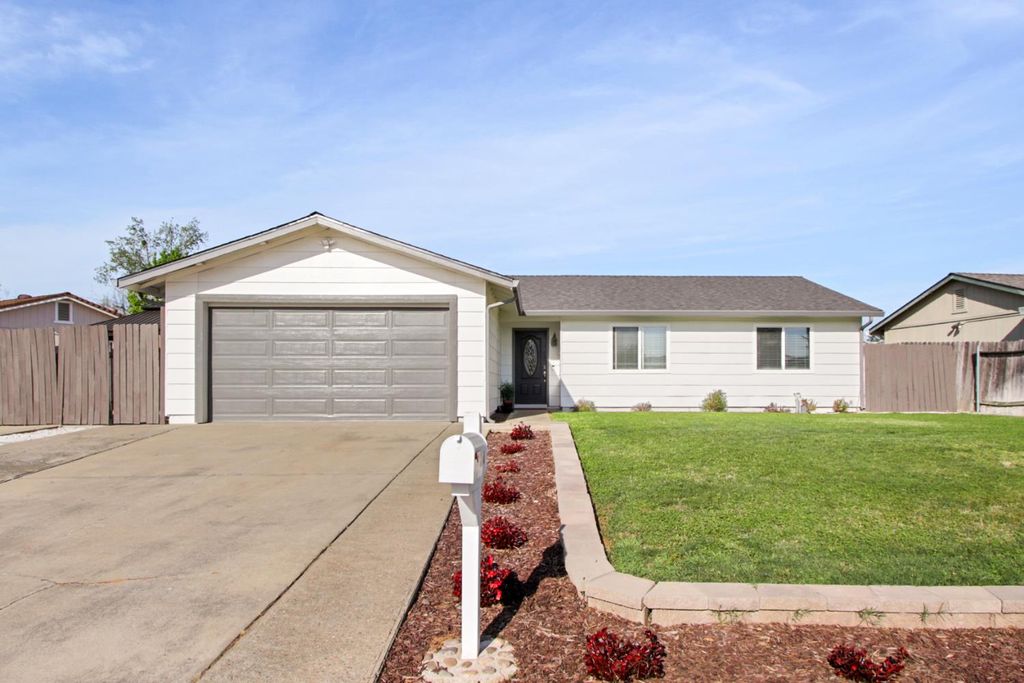 Photo of 3548 Sunrise Pines Drive, Sacramento, CA 95827 (MLS # 226037082)