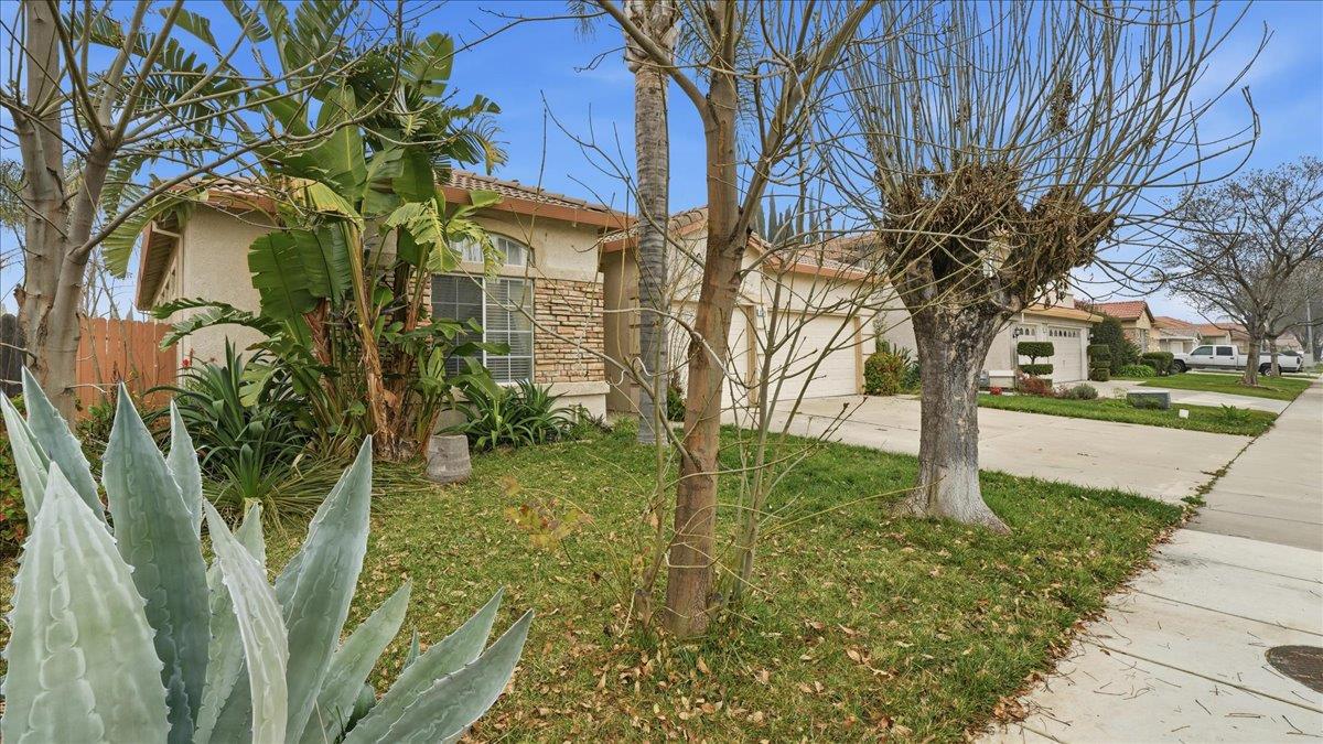 2271 Robert Gabriel Drive