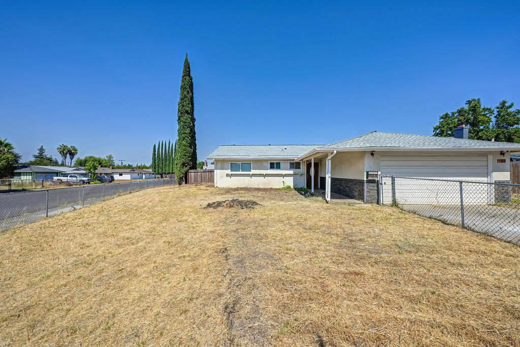 4801 Willowbrook Drive