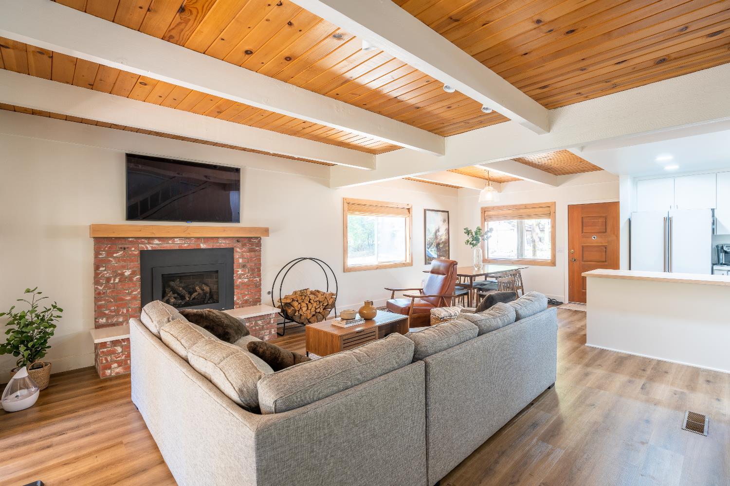 28960 Snowwhite Ridge Drive