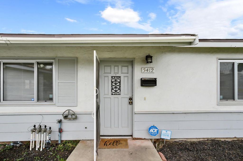Photo of 3412 Humboldt Way, Sacramento, CA 95864 (MLS # 226043912)