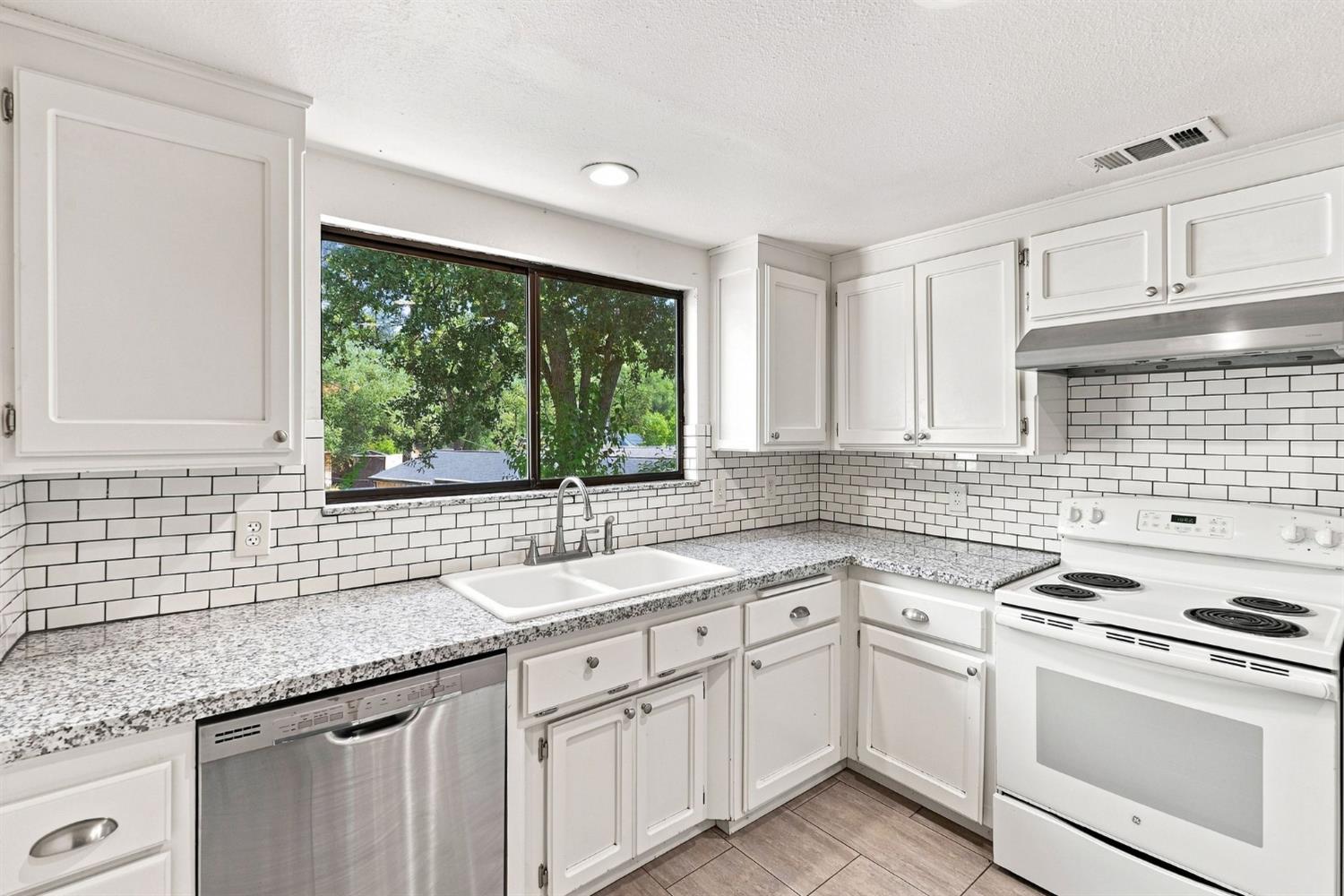 2777 Stone Lane