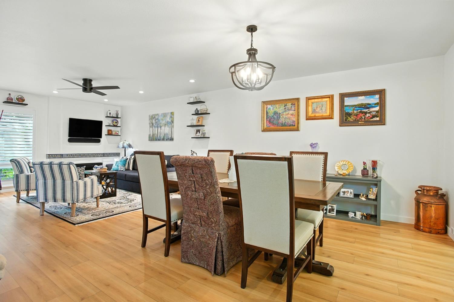 202 Dunbarton Circle