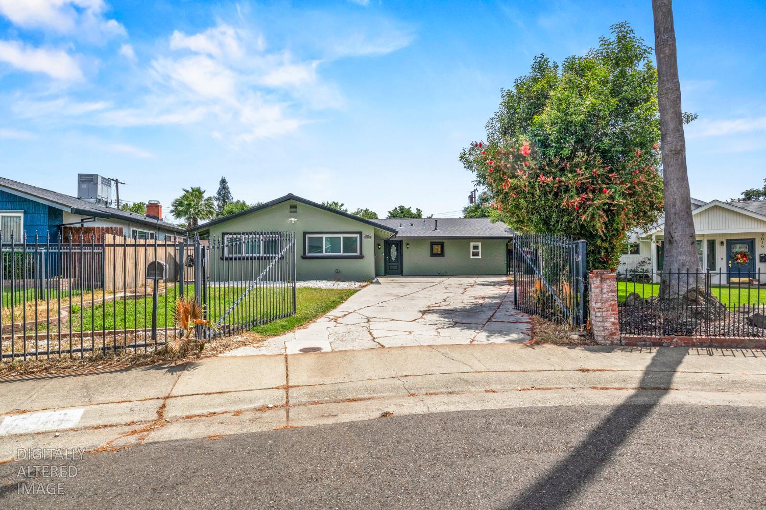 7013 Glass Slipper Way