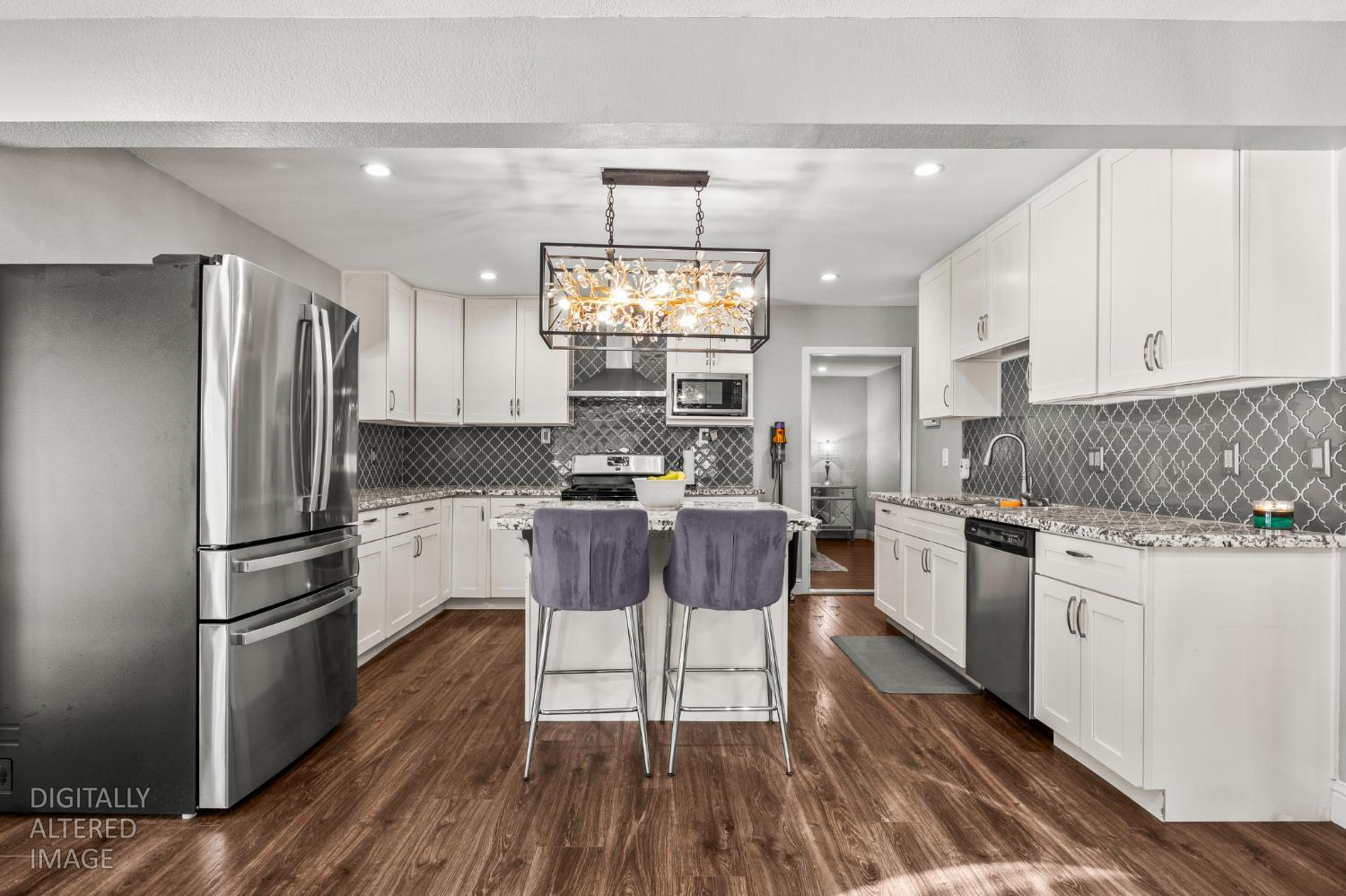 7013 Glass Slipper Way