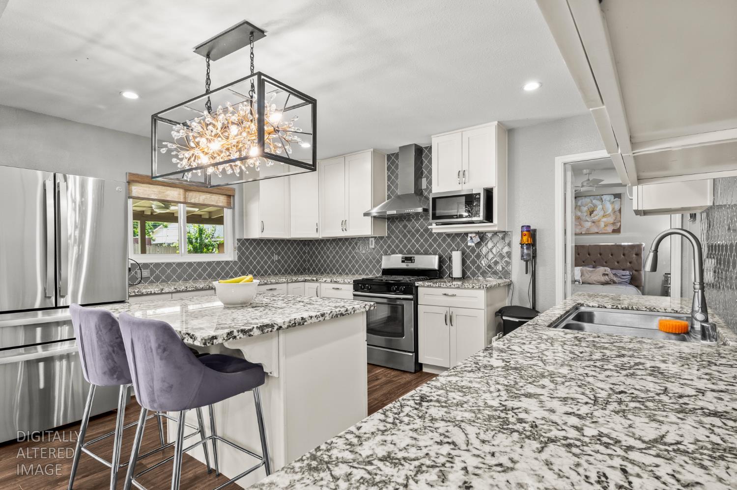 7013 Glass Slipper Way