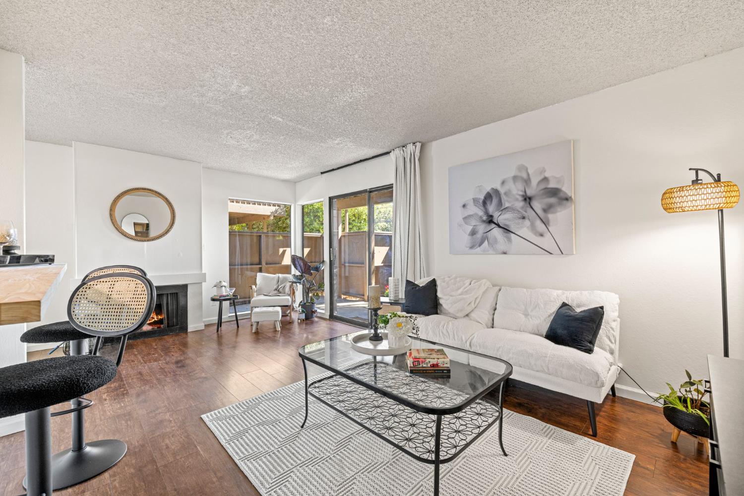 905 Fulton Avenue 411