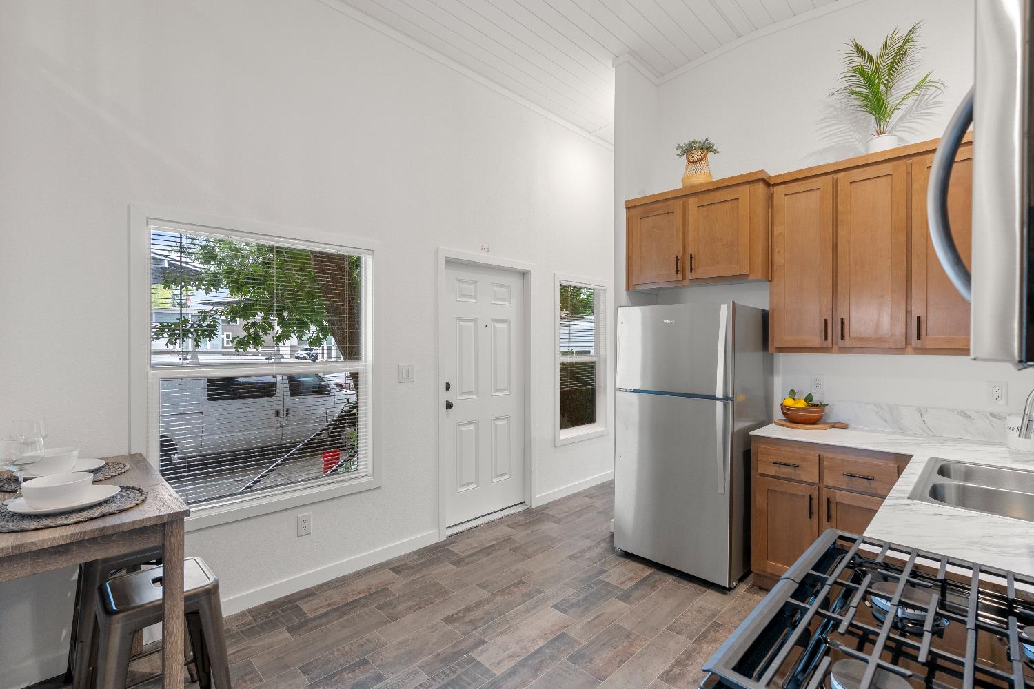 5878 Garlic Farms DR 9