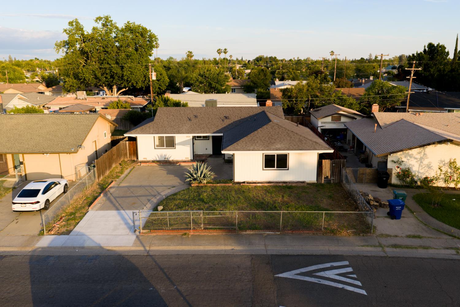 3920 Floral Drive