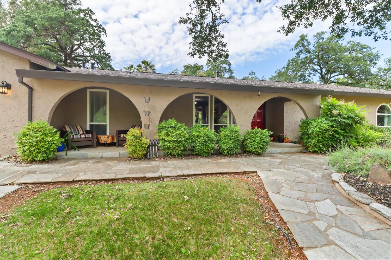 1053 Brookline Circle