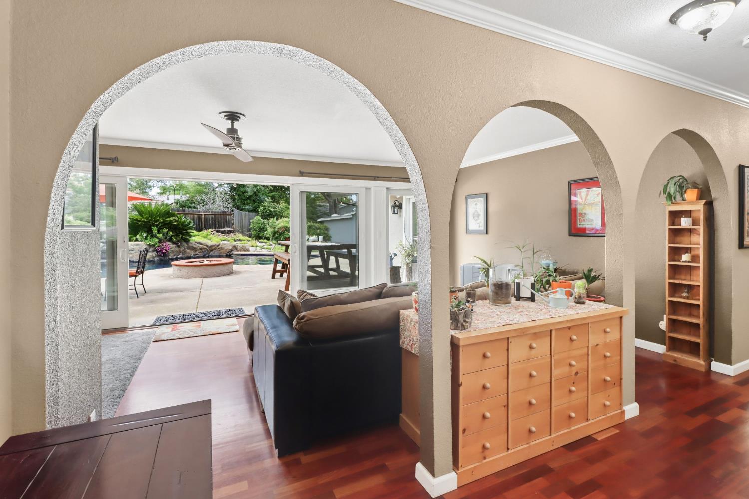1053 Brookline Circle