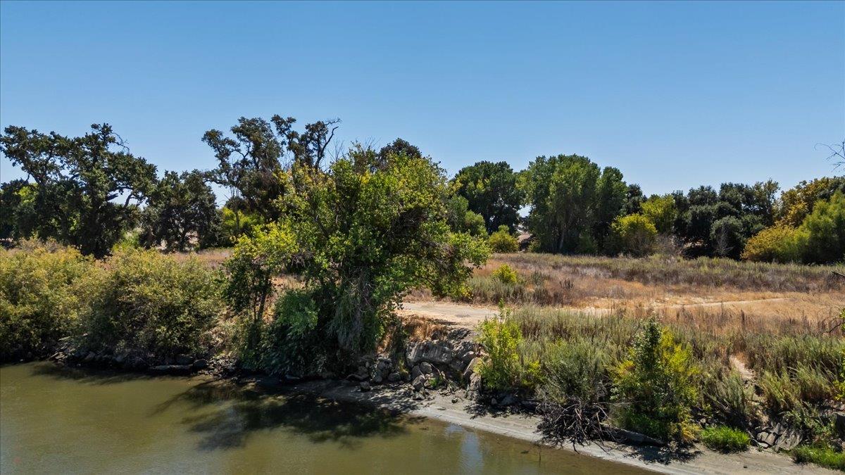 Lathrop, California 95330, United States, 3 Bedrooms Bedrooms, ,2 BathroomsBathrooms,Residential,Active,195623