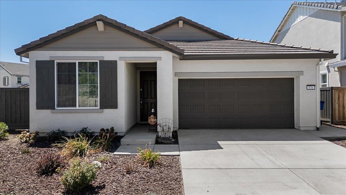 Lathrop, California 95330, United States, 3 Bedrooms Bedrooms, ,2 BathroomsBathrooms,Residential,Active,195623