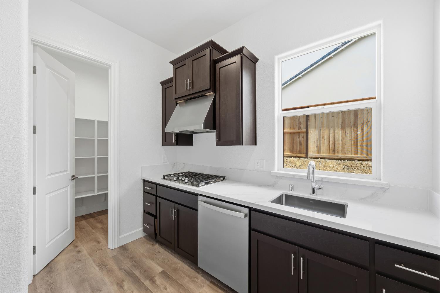 4522 Dewey Oak Drive