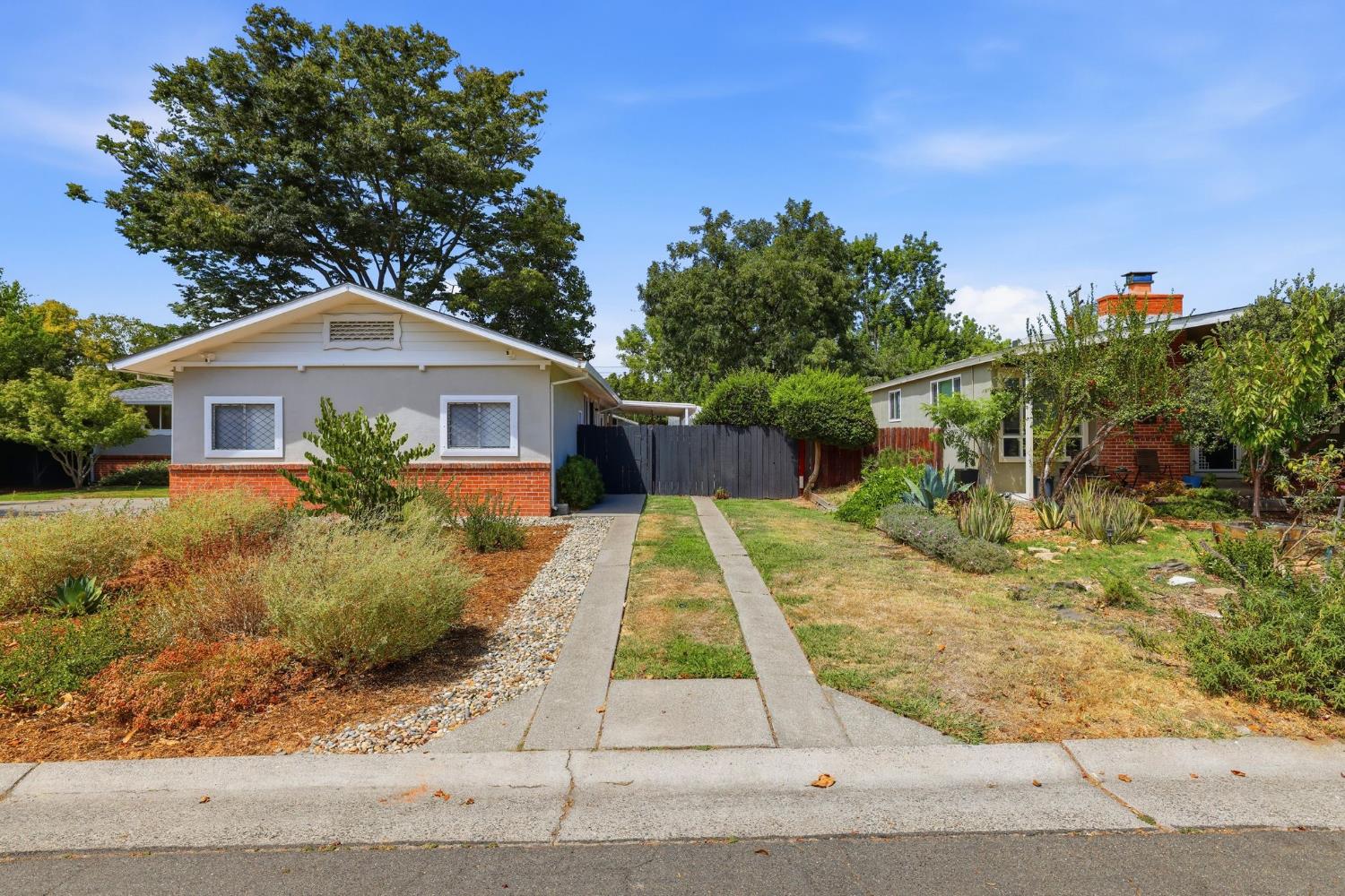 4325 Baywood Way