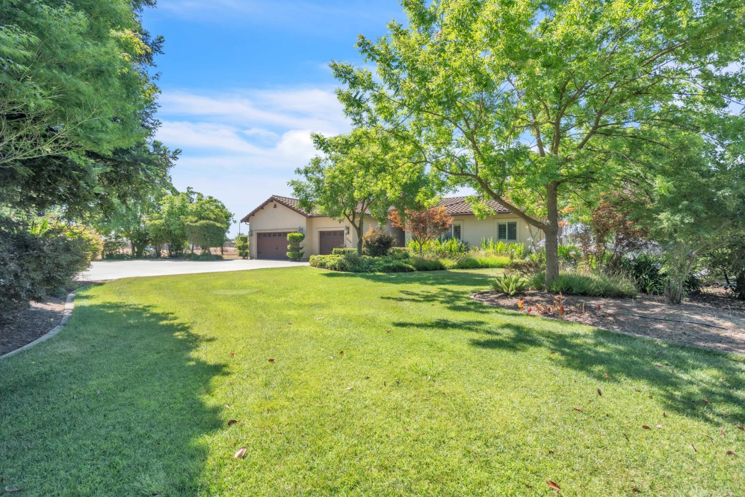 8654 Bradshaw Road