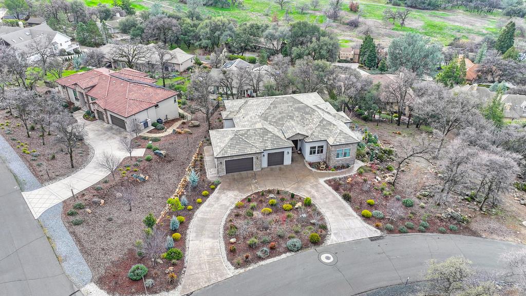 6403 Caddie Court