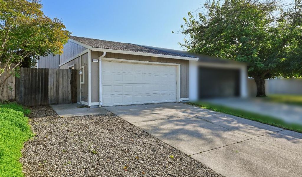 Photo of 7529 Andrewsarah Court, Sacramento, CA 95828 (MLS # 225147031)