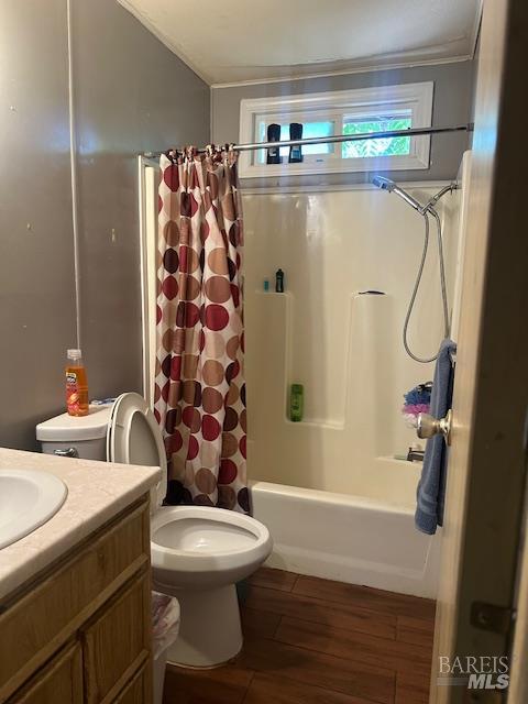 14918 Lakeshore Drive