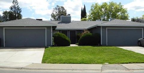 8964 Laguna Vista Court Elk Grove CA 95624