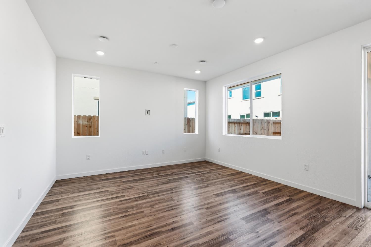 7073 Star Rise Way