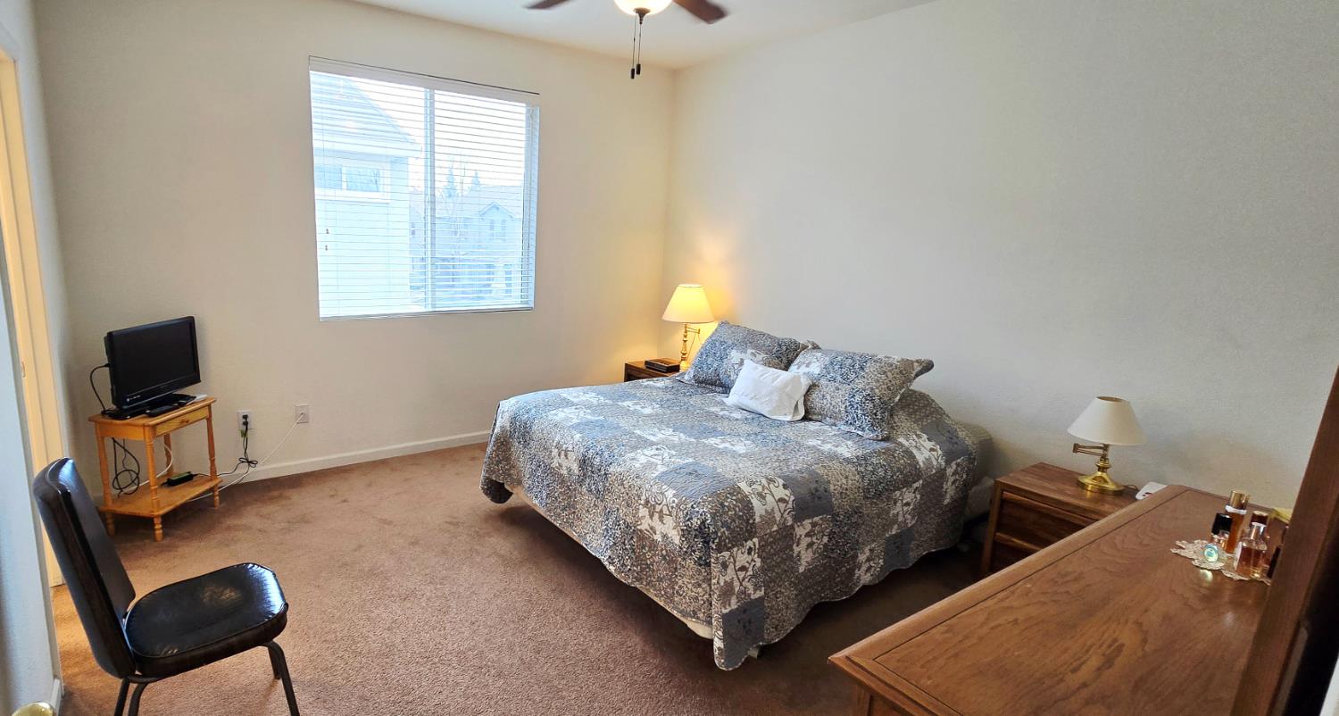 2485 Gooseberry Circle