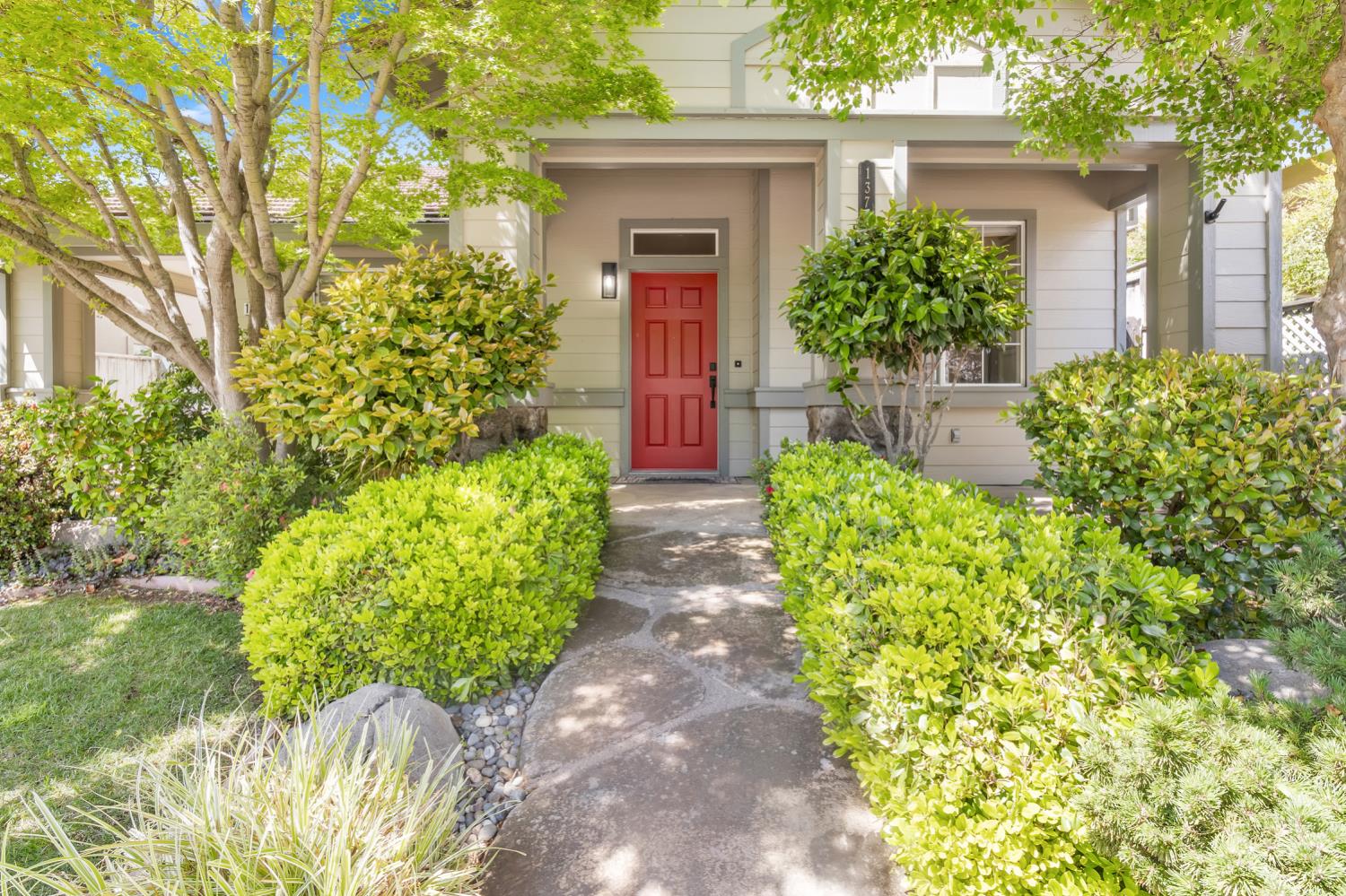 1379 Young Wo Circle