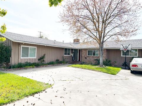 1422 Locke Road, Modesto, CA 95355 - MLS#: 225037347