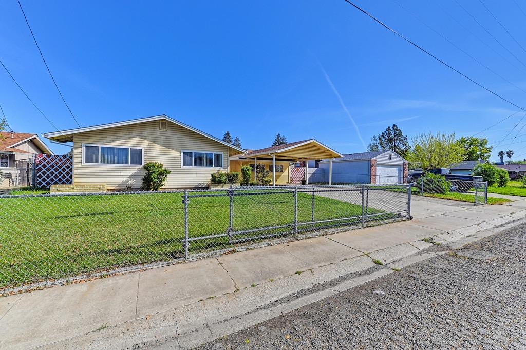 1129 Hobart Drive