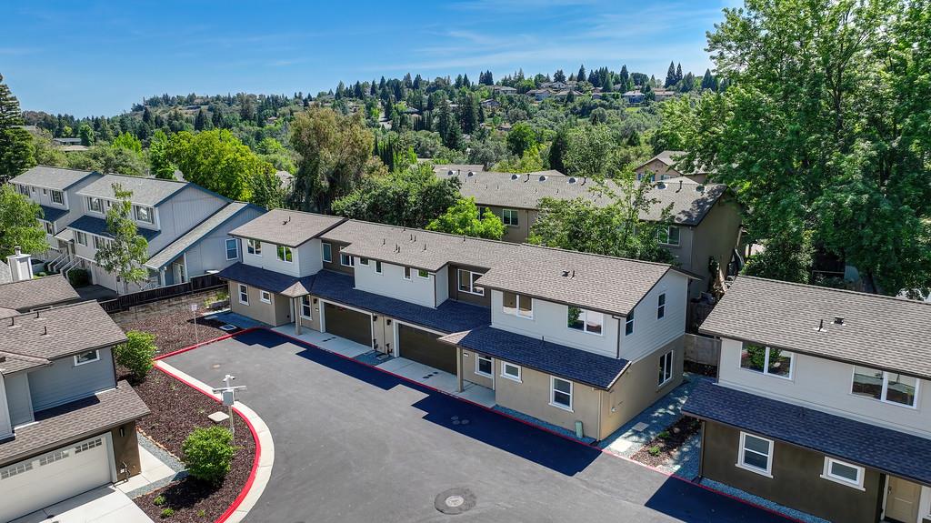 214 Lago Drive C10