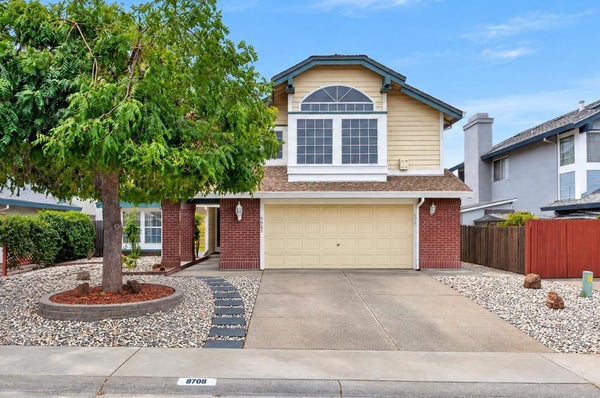 8081 ELNORA CT, SACRAMENTO, CA 95829 - Image b3ef477fb3f527bea1b2f1ccf76fa5d5/250123421