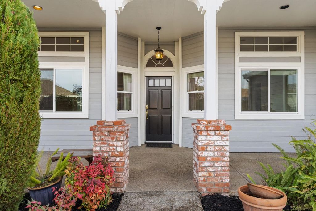 Photo of 2211 Eagle Drive, Rocklin, CA 95677 (MLS # 226006690)