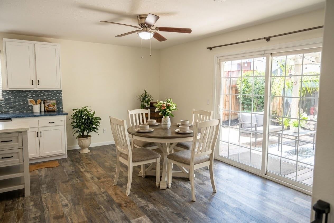 3567 Rio Rosa Way