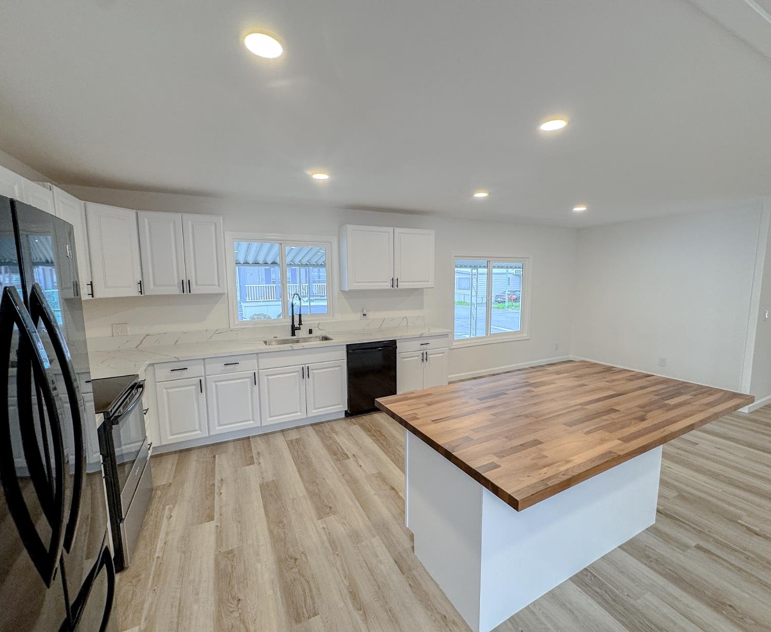 7437 Sylmar Lane 178