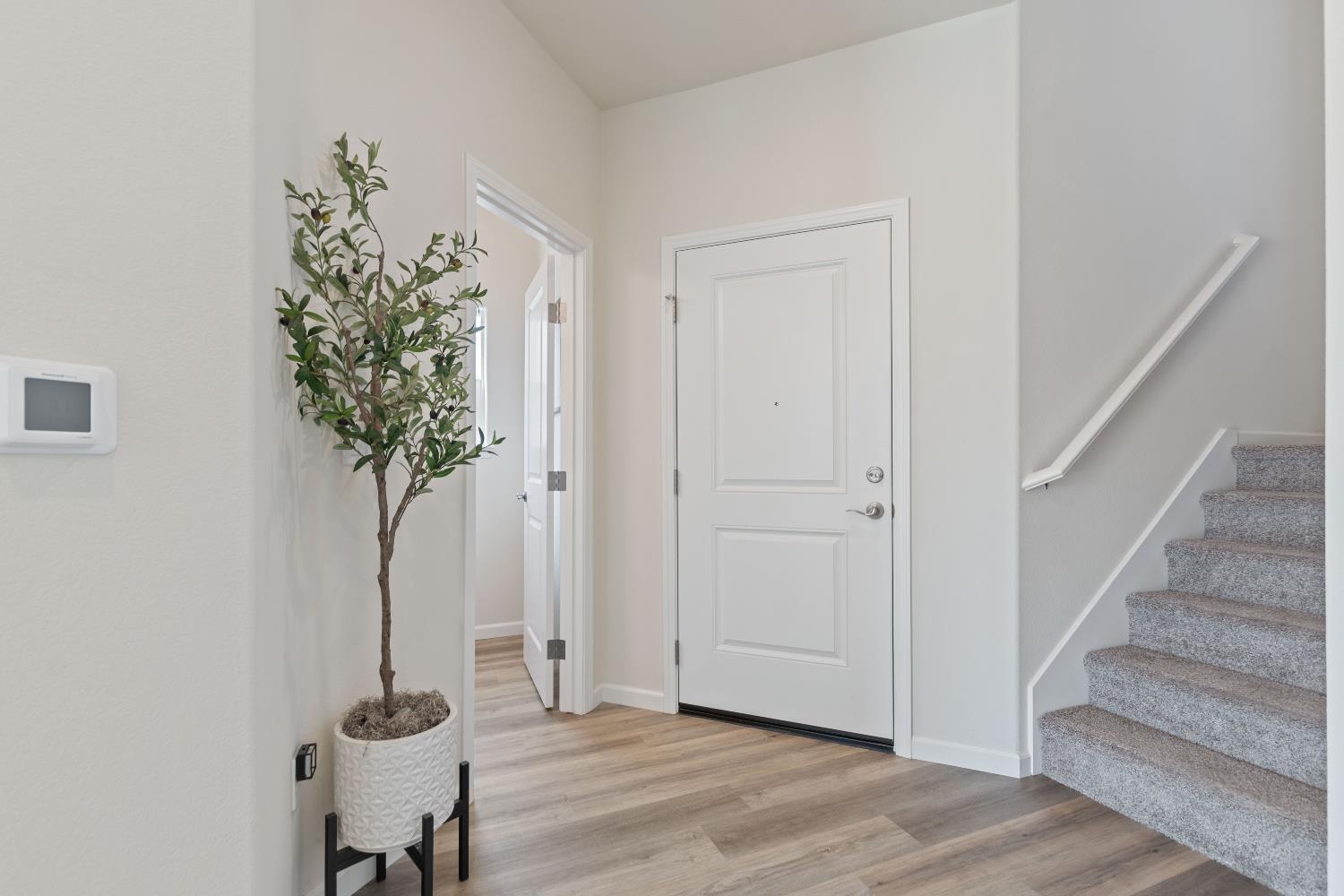1347 River Run Circle