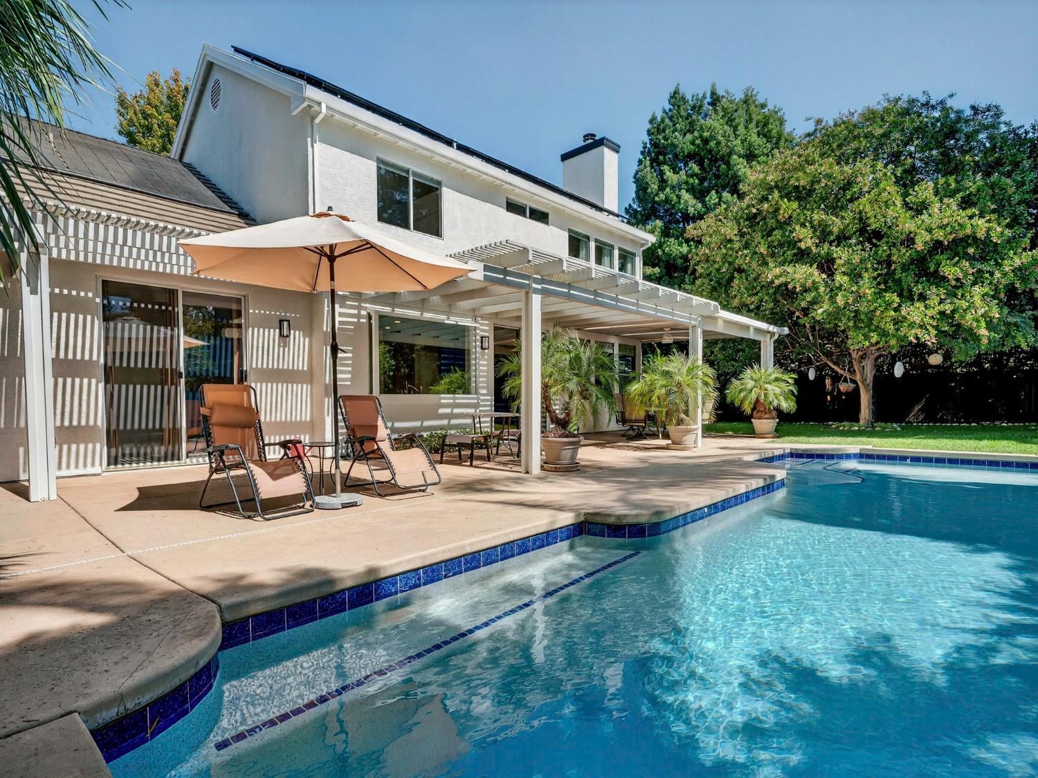 2728 Emerald Bay Drive