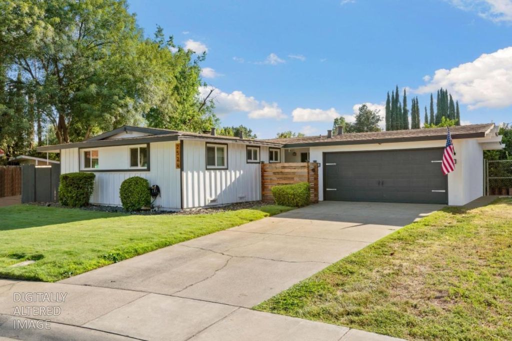 Photo of 2524 El Cerco Court, Rancho Cordova, CA 95670 (MLS # 226007134)