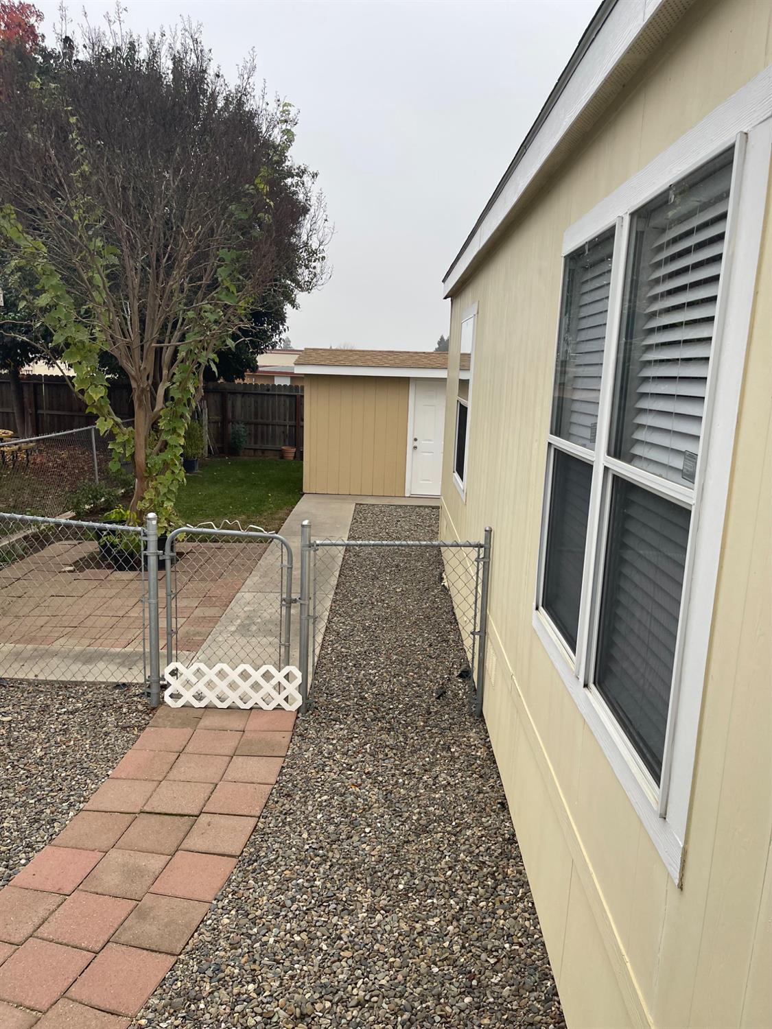 5901 Newbrook Circle 28