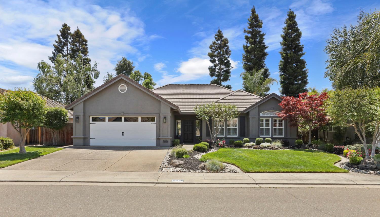 2836 Stratford Lane
