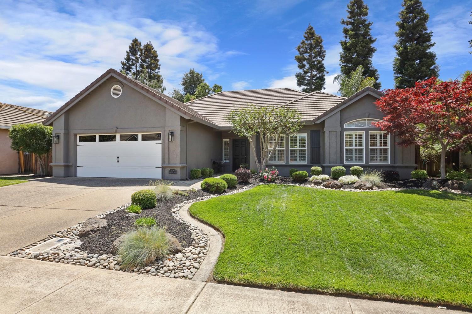 2836 Stratford Lane