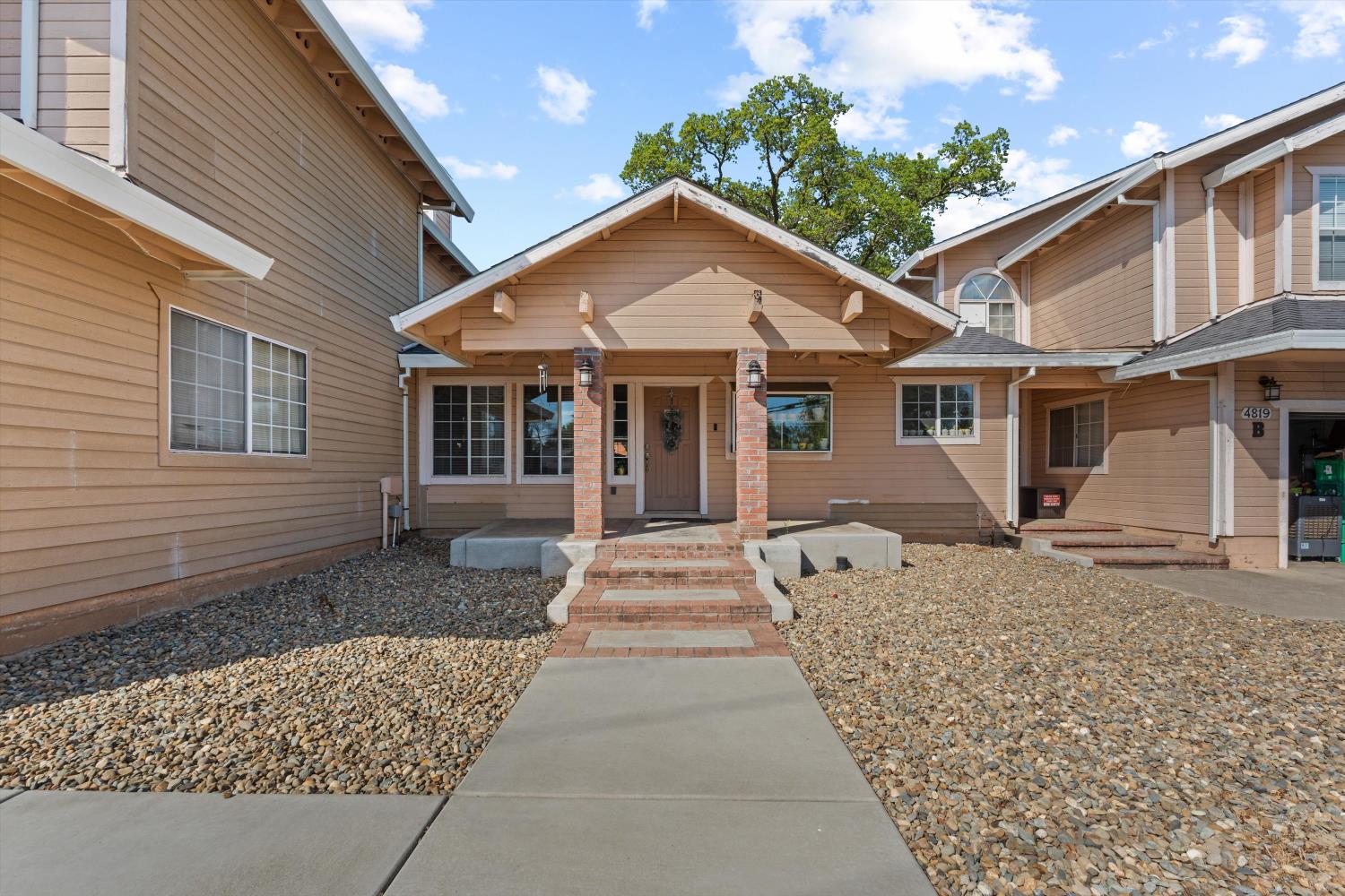 4819 Orange Grove Avenue