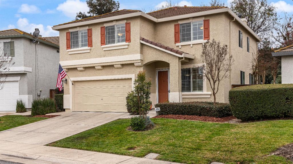 Photo of 5535 Thornhill Court, Stockton, CA 95219 (MLS # 226008332)