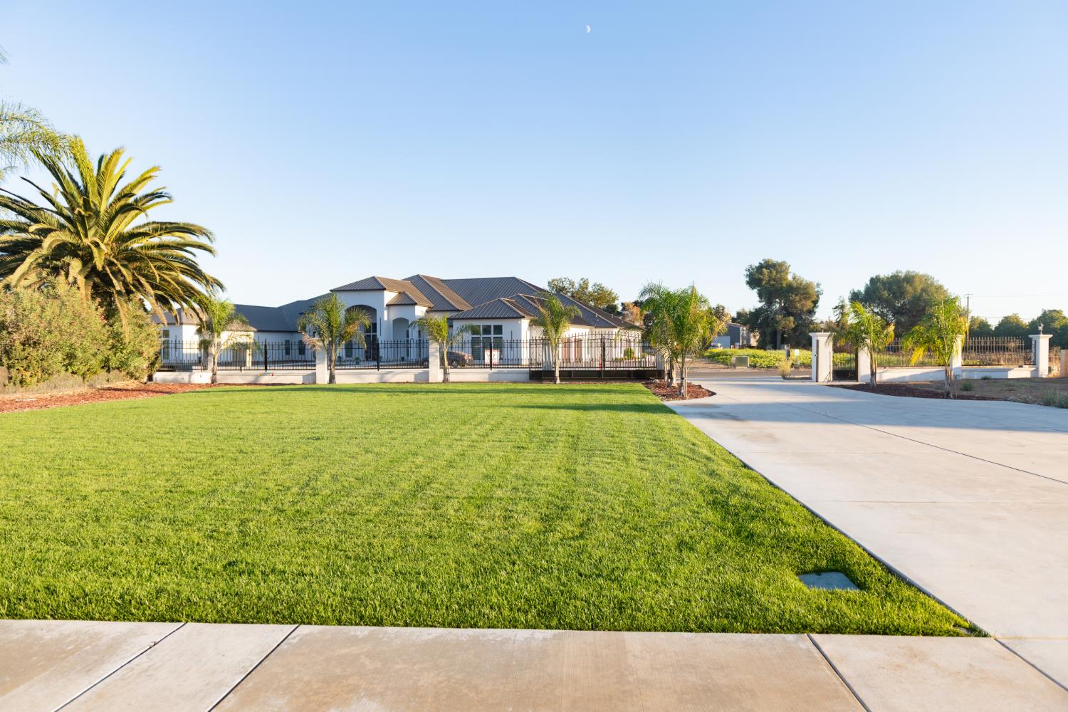 8301 Simi Court