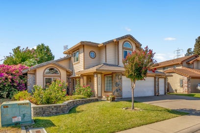 9350 Framington Way Elk Grove CA 95758