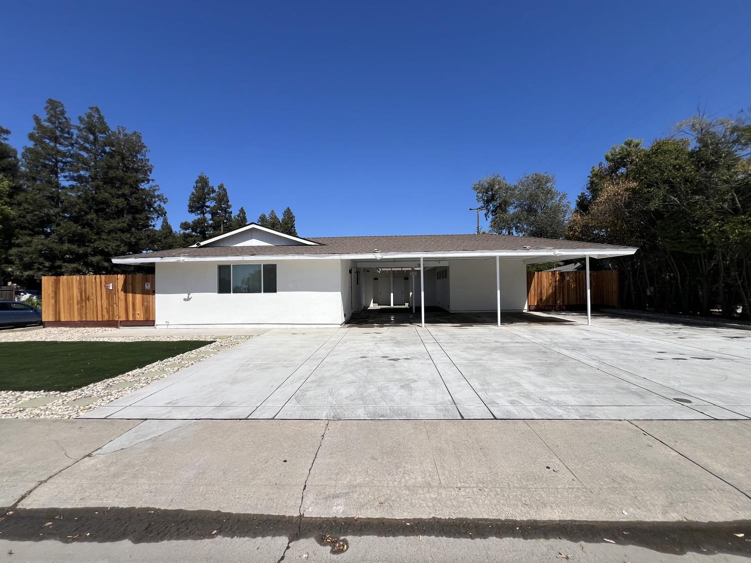 6040 Rowan Way