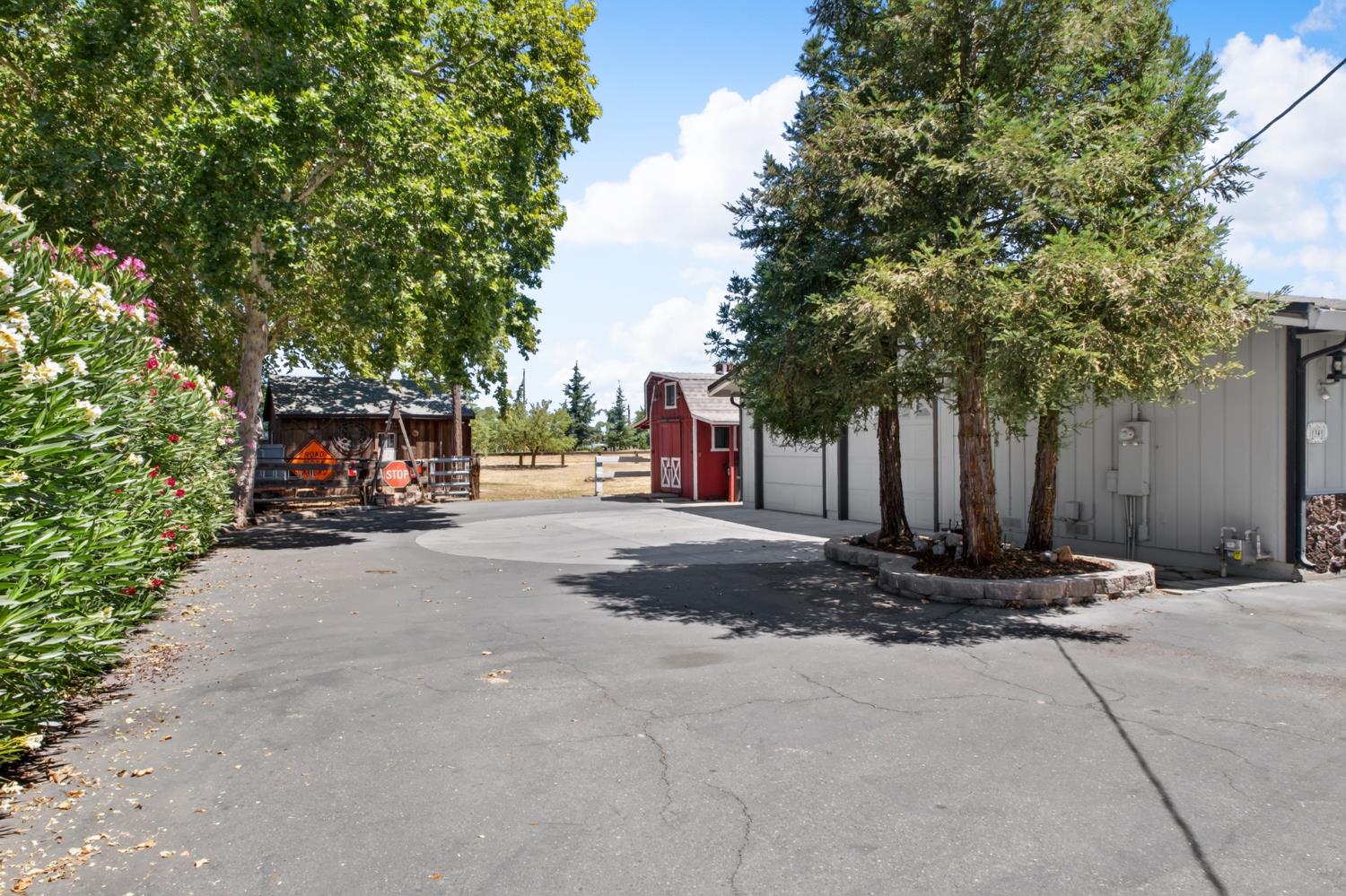 1941 Wawona Street