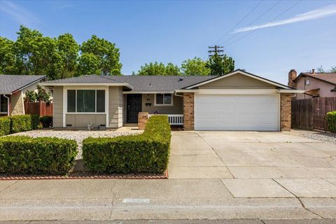 3538 Huntsman Drive, Sacramento, CA 95826 - MLS#: 225050177