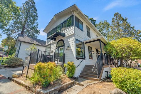 160 Cherry Avenue Auburn CA 95603