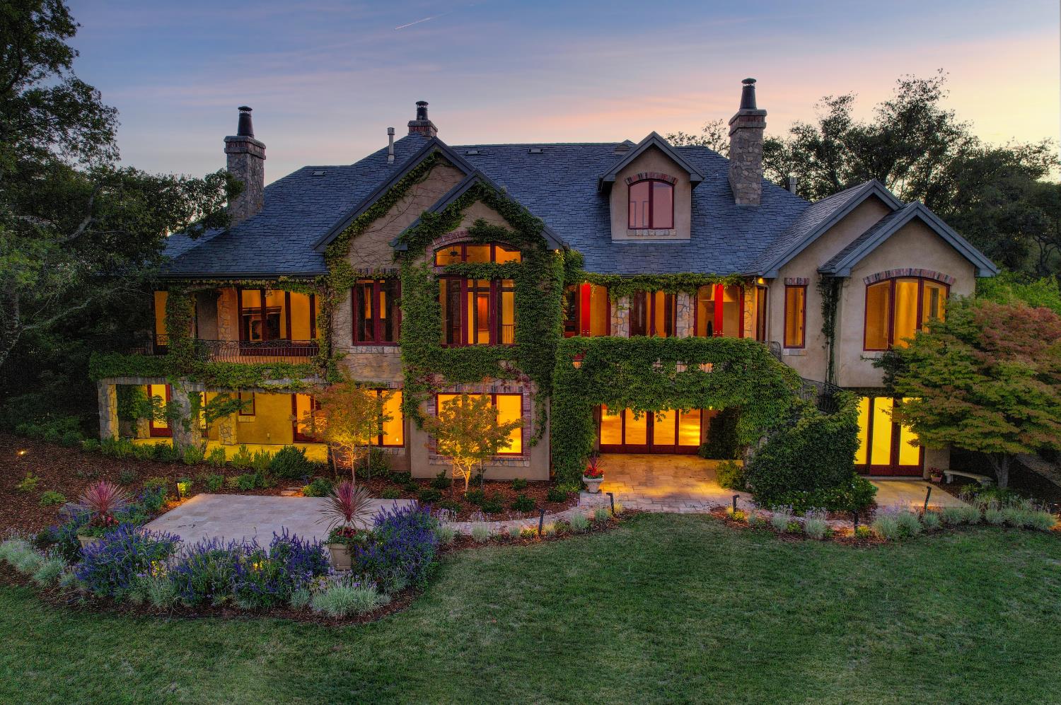 4141 Greenview Drive